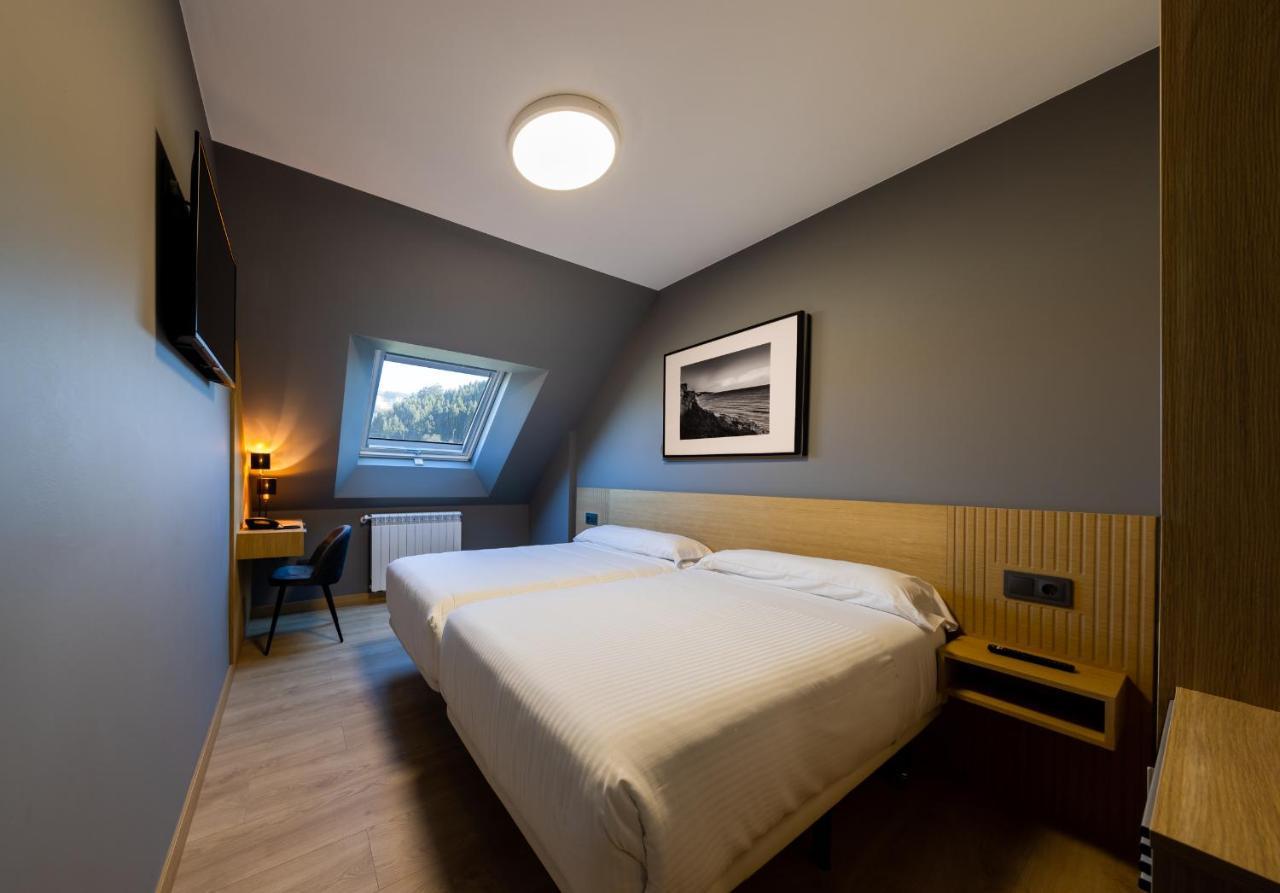 Hotel Europa Arteixo Kültér fotó