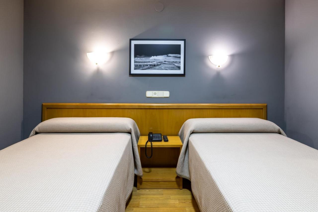 Hotel Europa Arteixo Kültér fotó