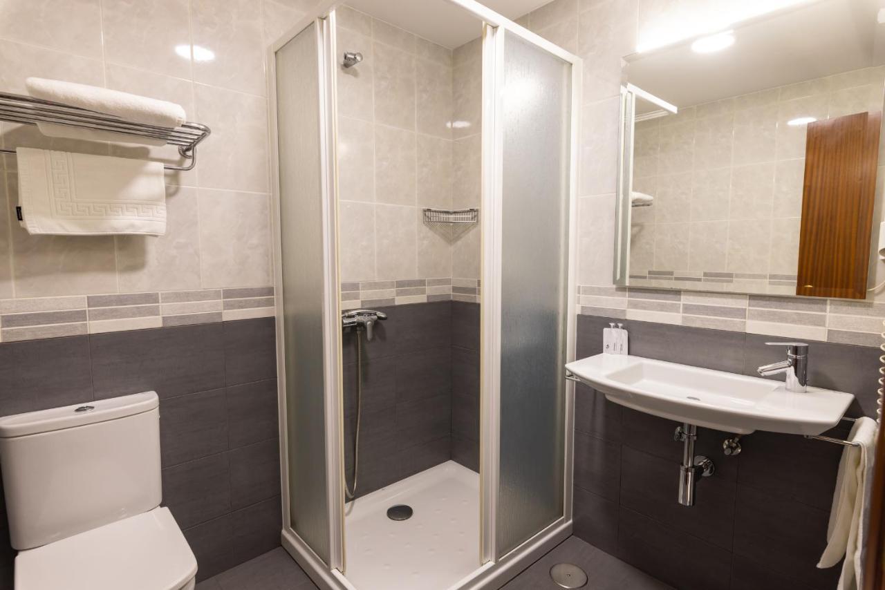 Hotel Europa Arteixo Kültér fotó