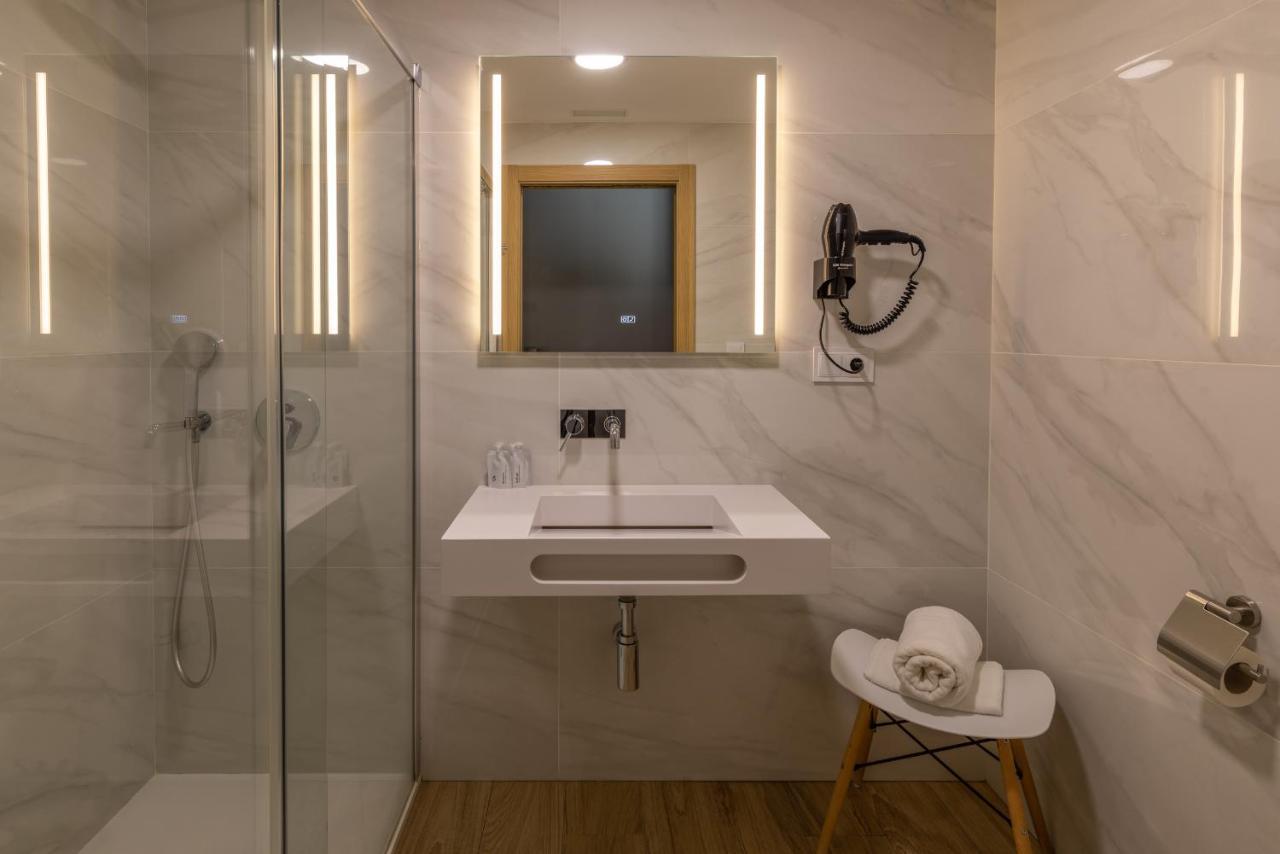 Hotel Europa Arteixo Kültér fotó